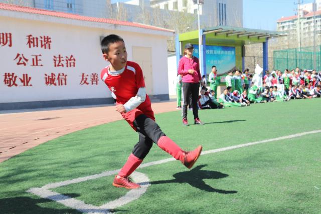 曝36岁本泽马本赛季后退役 一代传奇前锋告别？